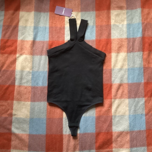 HeyShape Crossover Halter Shapewear Bodysuit - Picture 3 of 3